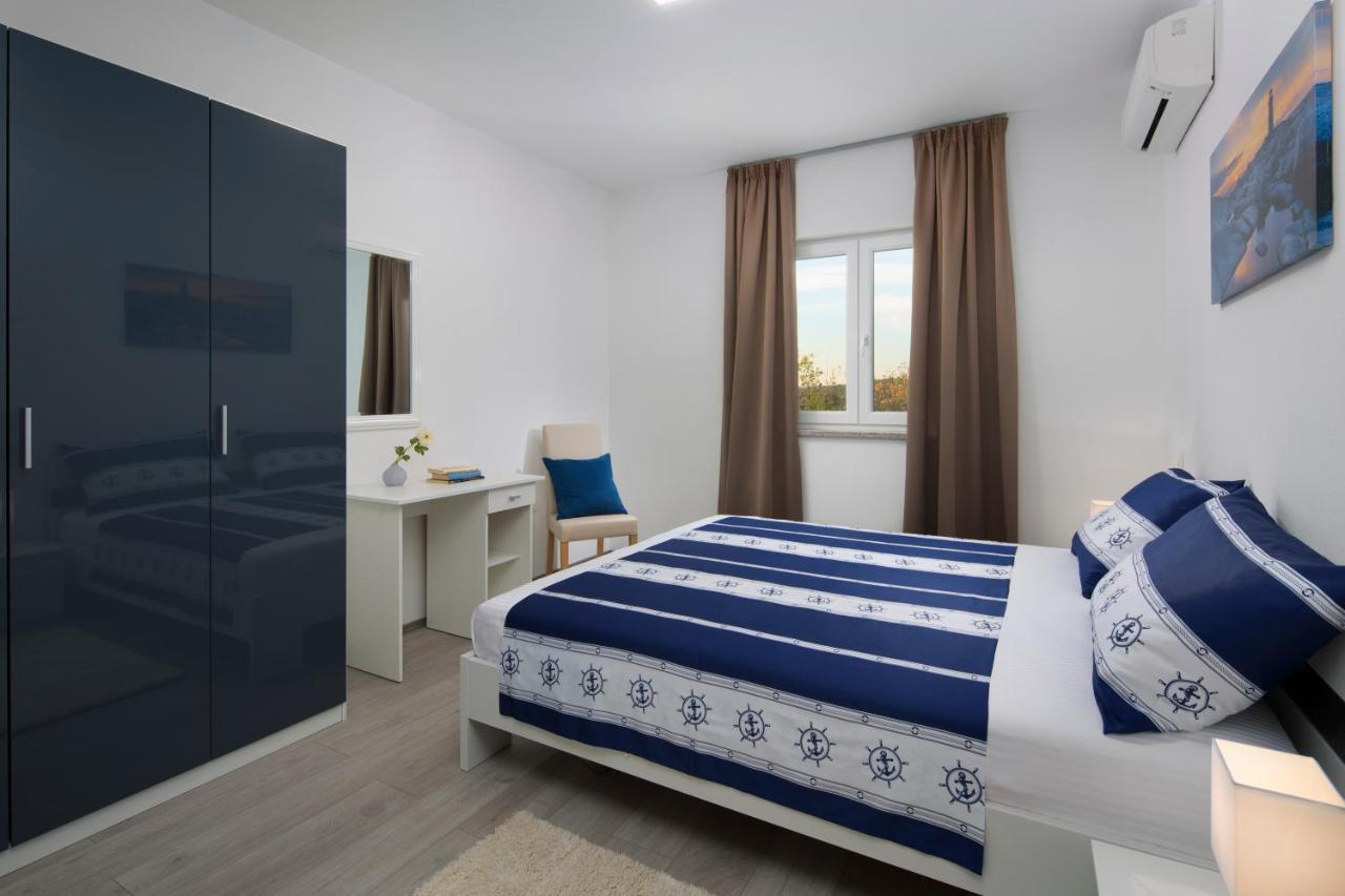 Villa Bella Vista Koromačno Εξωτερικό φωτογραφία